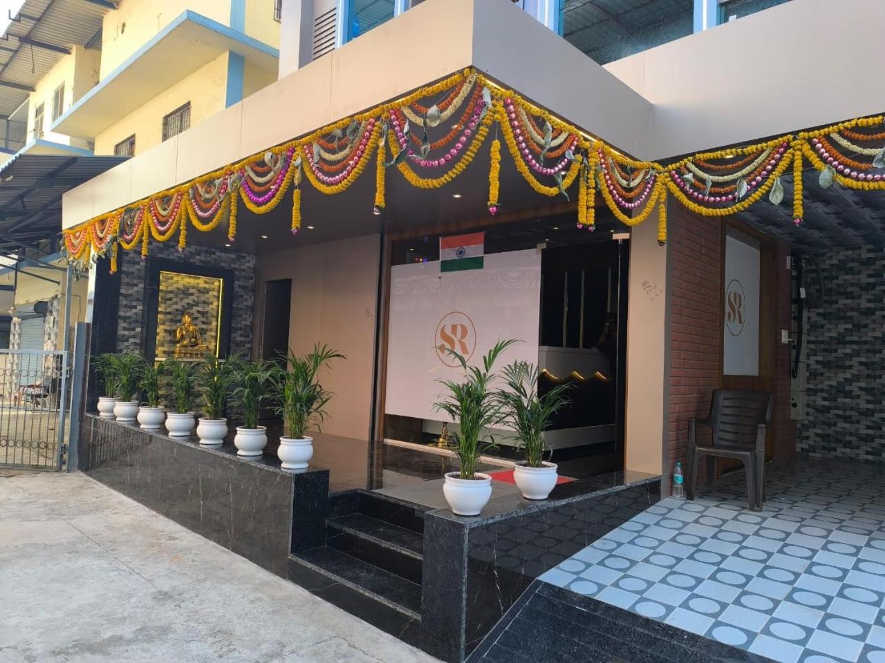 Hotel Sharan Residency Navi Mumbai Exterior foto